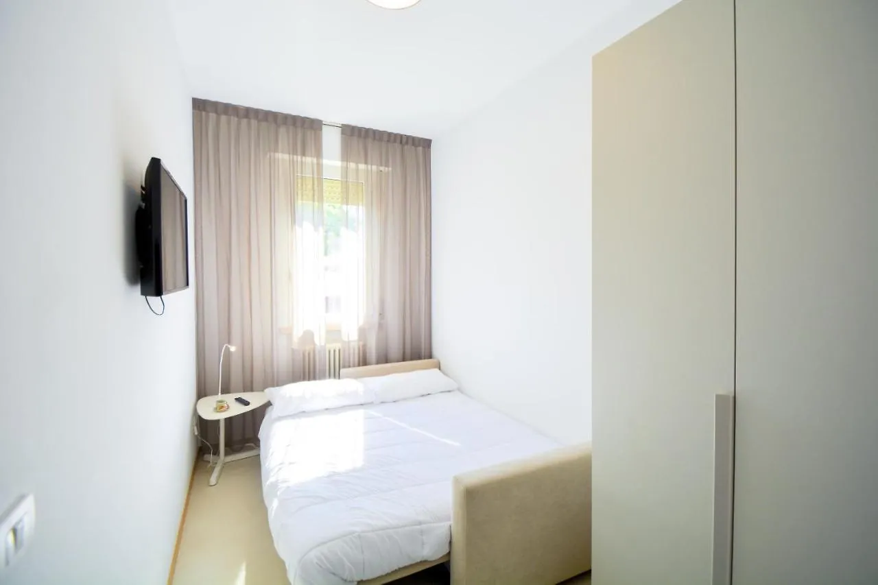 Prime Blue Suite - Appartamenti Con Jacuzzi Privata Riccione Aparthotel