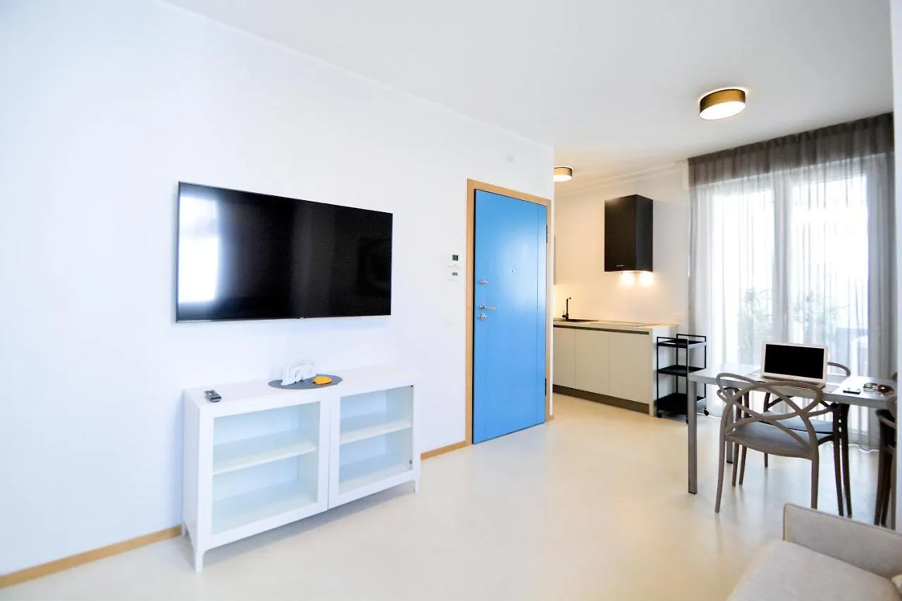 Aparthotel Prime Blue Suite - Appartamenti Con Jacuzzi Privata Riccione