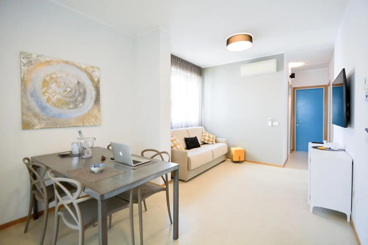 Prime Blue Suite - Appartamenti Con Jacuzzi Privata Riccione
